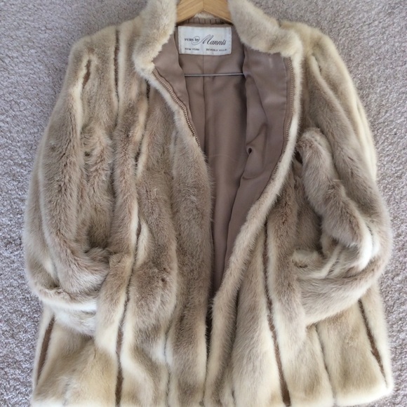 Blond Mink  3/4 length jacket - Picture 3 of 4